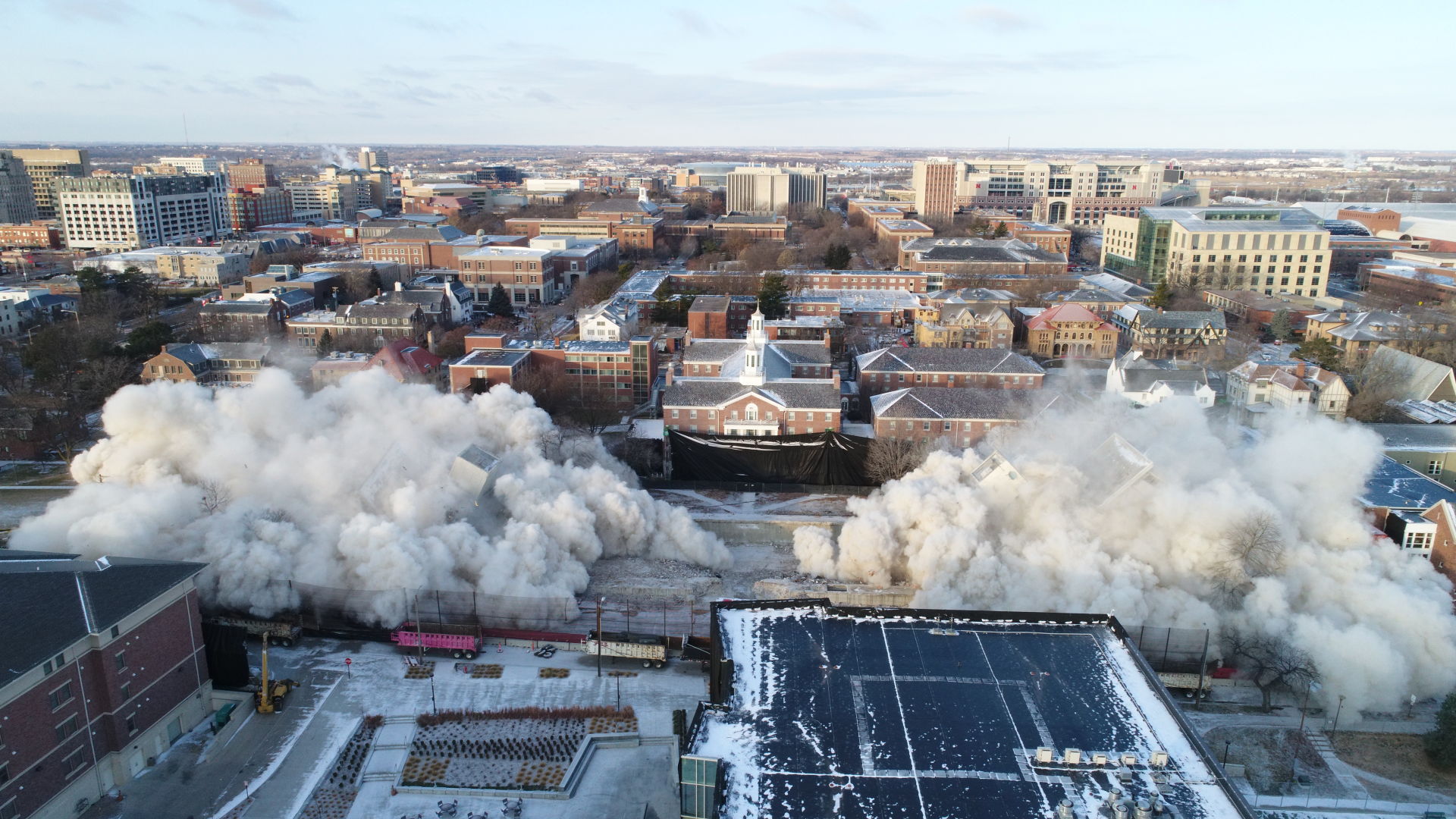 Implode 19